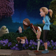Illustration for article titled iHotel Transylvania 2/i Uses Great Art in the Service of Weak Storytelling